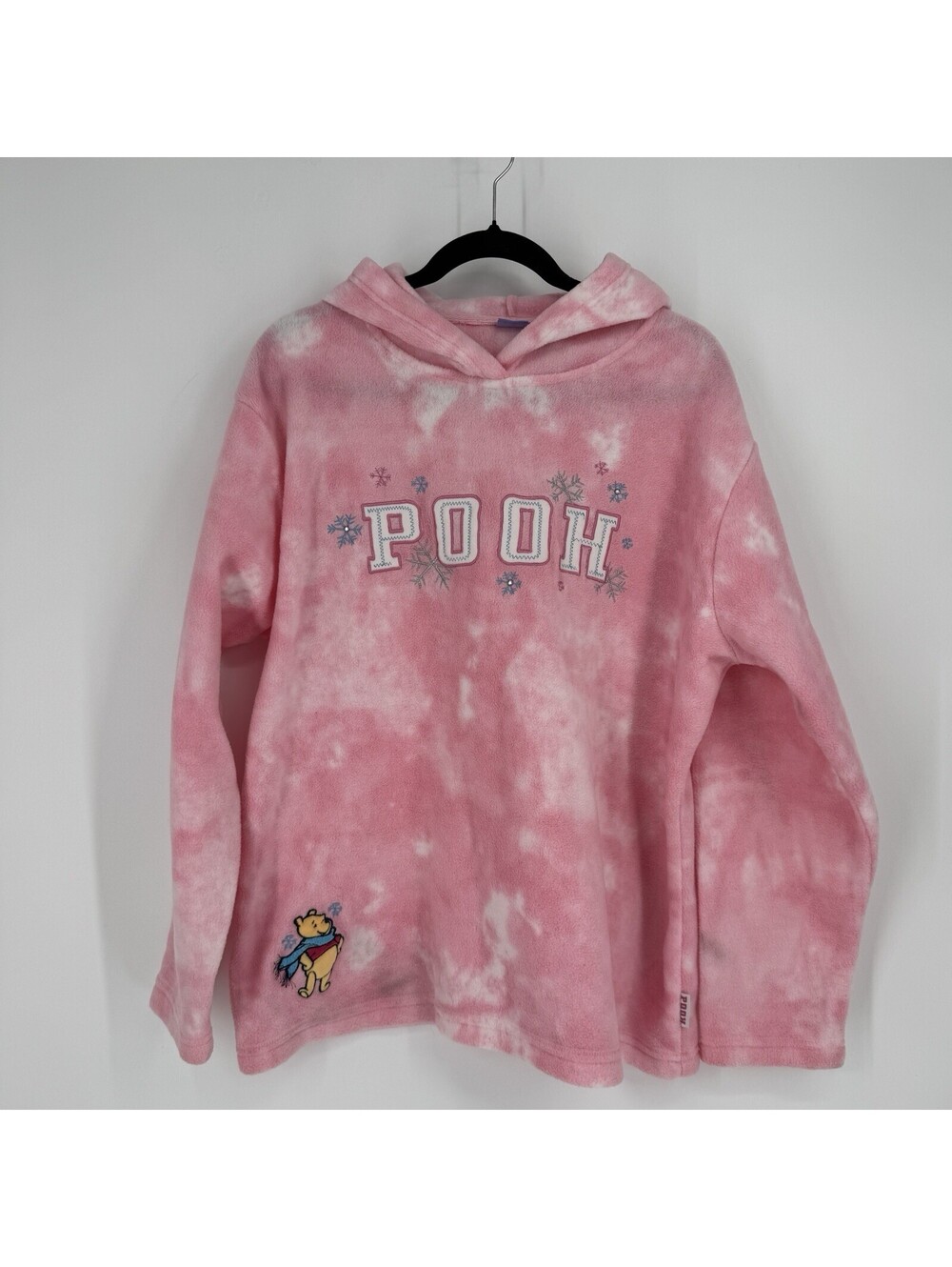 Vintage Disney sweatshirt XL pink winnie the pooh fleece hoodie snowflake winter